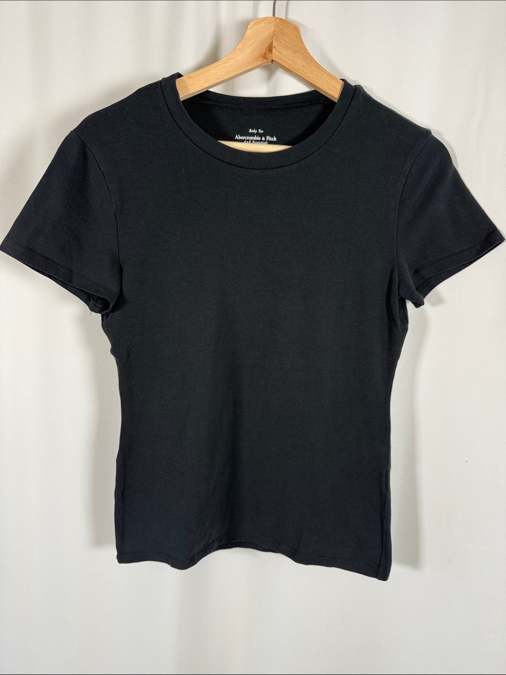Abercrombie & Fitch Black Short Sleeve Crew Tee